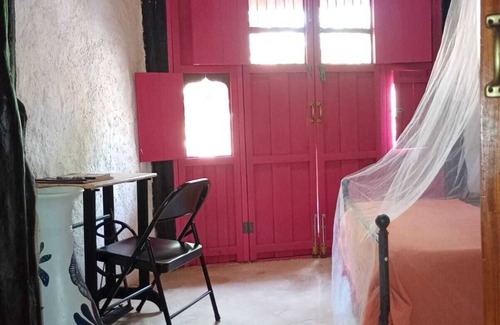 Izamal Hotel | Hotel and Museum Aldea Maya Toktli Orígenes - Casa Maya Melipona -Alberca+Starlink