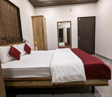 Bhilar Hotel | Hotel and Villa Samarth Palace
