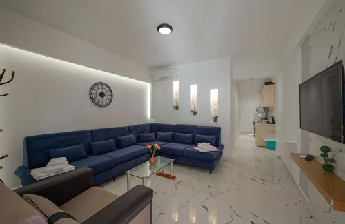 Qazim Pali Hotel | Hotel Angjelo