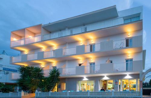 Sant Antoni de Portmany Hotel | Hotel Anibal - AB Group