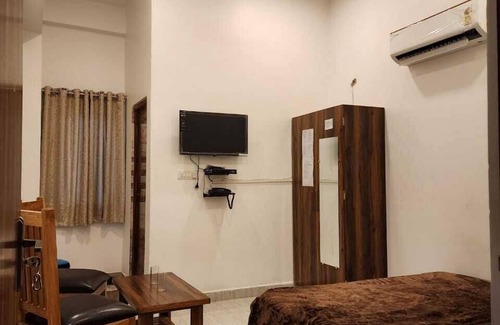 Vindhyachal Hotel | HOTEL ANNAPURNA REGENCY