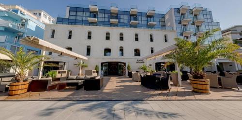 Balchik Hotel | Hotel Antik