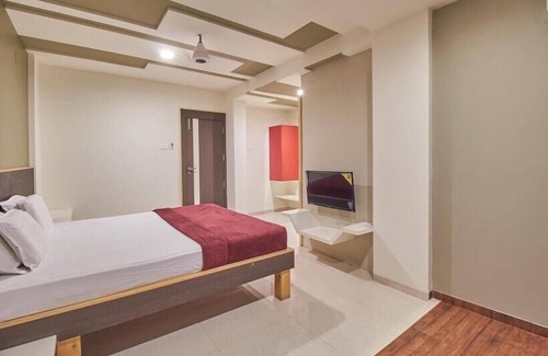 Kolhapur Hotel | Hotel Anugraha Deluxe