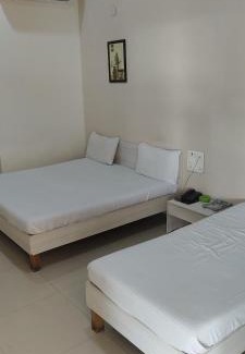 Surat Hotel | Hotel AP Rooms