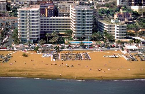 Torremolinos Apartment | Hotel Apartamentos Bajondillo