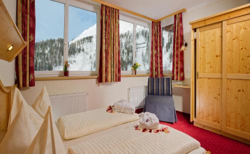 Obertauern Hotel | Hotel & Appartement Auerhahn