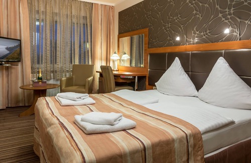 Jastrzebia Gora Hotel | Hotel ARA Restauracja Club