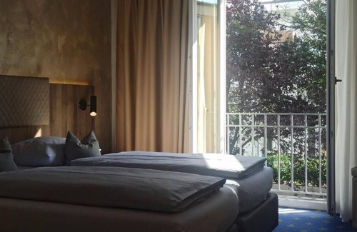 Gomaringen Hotel | Hotel Arcis