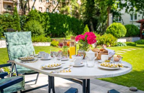 Old Town Hotel | Hotel Arcus Garden