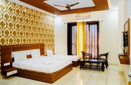 Gayariawas Hotel | Hotel Ardency Green