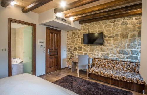 Pramanta Hotel | Hotel Arhontiko Vourloka