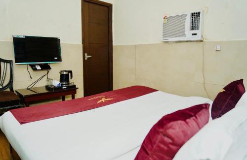 Block E Hotel | Hotel Arthcontinental By Admire Stays