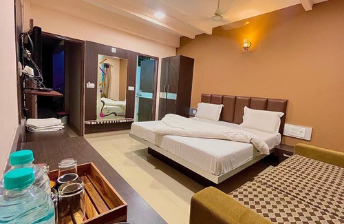 Nathdwara Hotel | Hotel Ashapura Palace by Sky Stays