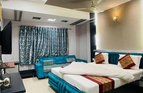 Nathdwara Hotel | Hotel Ashapura Palace by Sky Stays