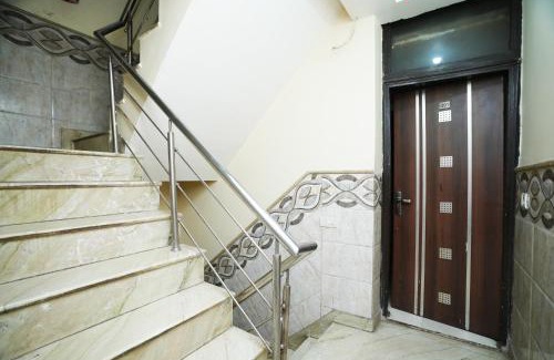 Old Delhi Hotel | Hotel Ashirwad near New Delhi Railway Station, Paharganj
