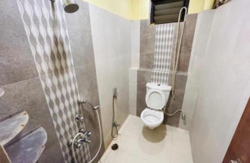 Chapra Hotel | Hotel Ashoka Grand