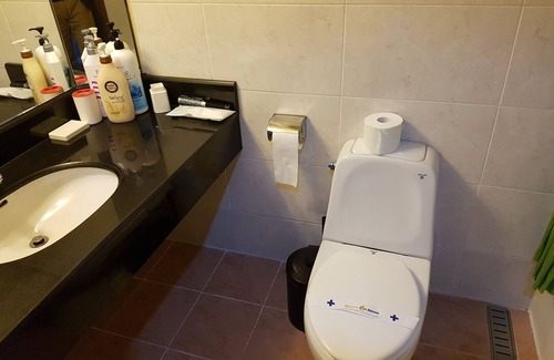 Jongno-dong Hotel | Hotel At Home