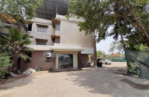 Mumbra Hotel | Hotel Atithi Lodging & Boarding by WB Inn