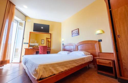 Marina Centro Hotel | Hotel Audi Frontemare