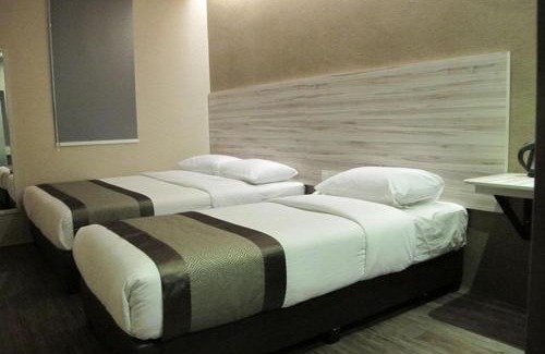 Pulai Hotel | Hotel Austin Paradise - Taman Pulai Utama