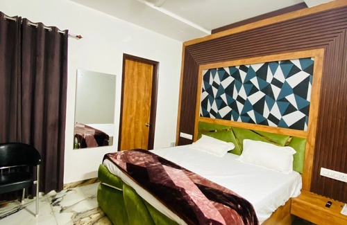 Patiala Hotel | Hotel Azaara