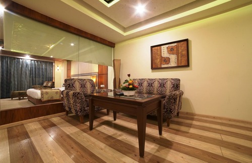 Raipur Hotel | Hotel Babylon Inn