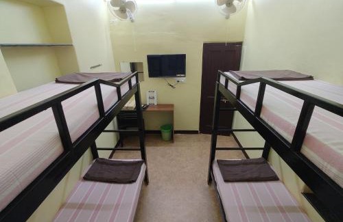 Kolhapur House | Hotel Bakul