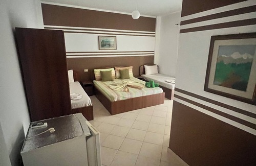 Velipoje Hotel | Hotel Bar Restorant MANI
