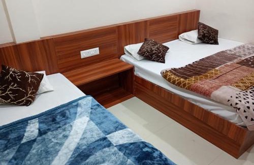Ujjain Hotel | Hotel Barsana Palace, Near Mahakal Temple- 200 meter