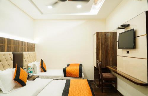Jangpura Hotel | Hotel Batra Home Nizamuddin