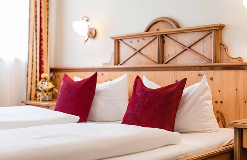 Osterhofen Hotel | Hotel bayrischer Löwe