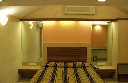 Juhu Hotel | Hotel Beach Garden