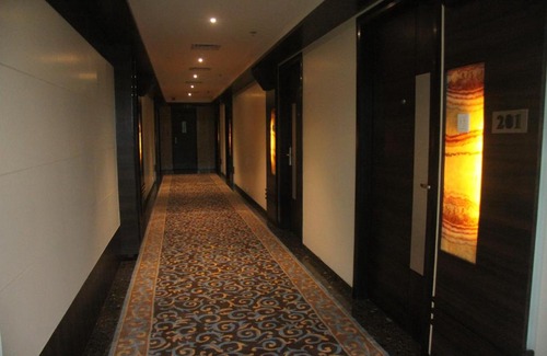 Mumbai Hotel | Hotel Beacon T2