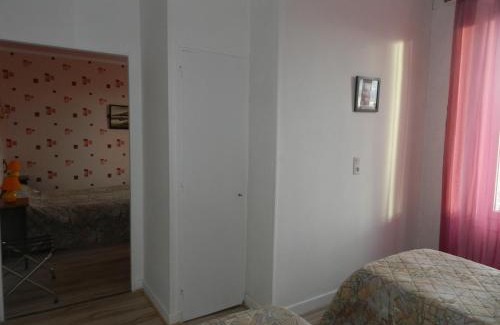 Les Aubugues Hotel | Hotel Belle Vue