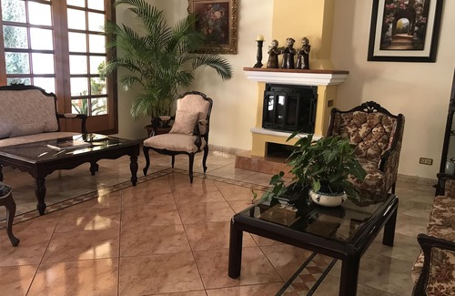Zona 15 Hotel | Hotel Belvedere
