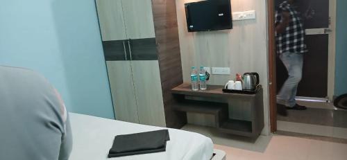 Puri Hotel | Hotel Bhagirathi palace
