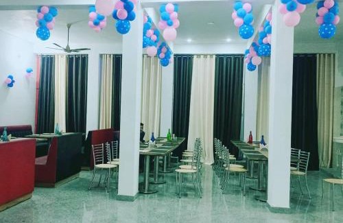 Hudeel Hotel | Hotel Bhagwati Palace And Restaurant