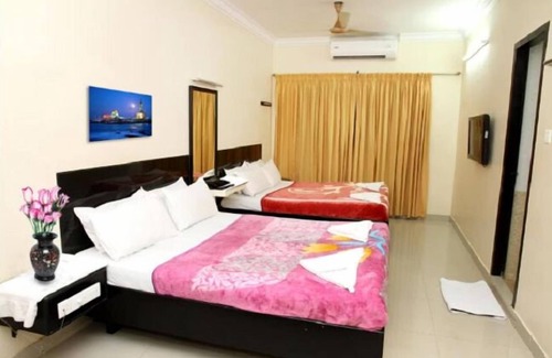 Kanyakumari Hotel | HOTEL BHARANI