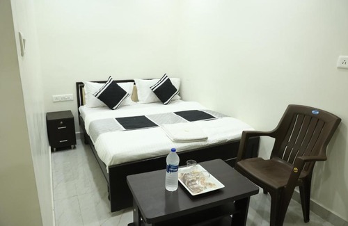 Ahmedabad Hotel | Hotel Bharosa