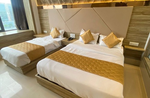 Kalina Hotel | HOTEL BKC CROWN - NEAR TRADE CENTRE