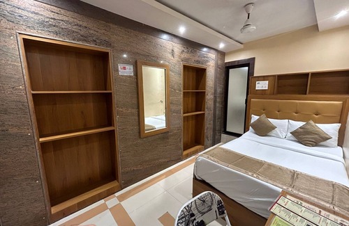 Kalina Hotel | Hotel BKC Mannat