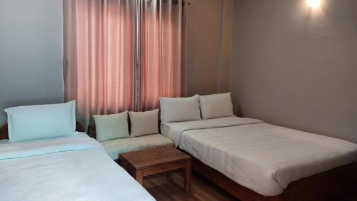 Pokhara Hotel | Hotel Blossom