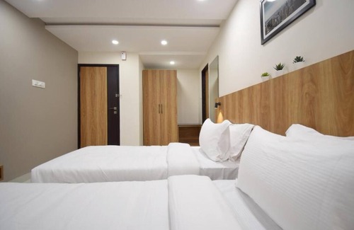 Indore Hotel | Hotel Blue Bells