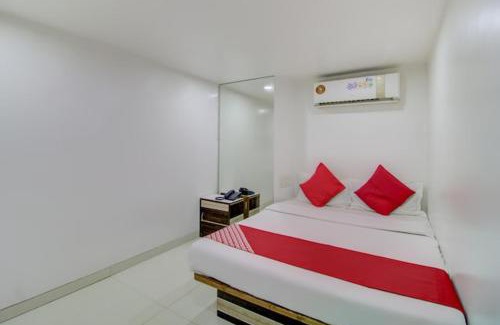 Wellington Pier Hotel | Hotel Blue Light