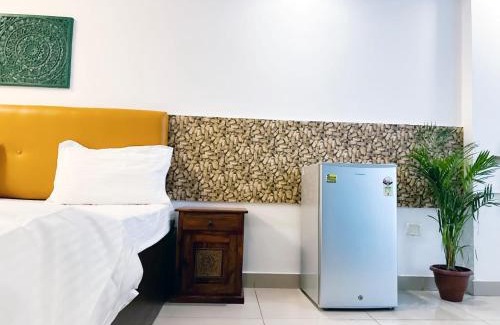 Hauz Khas Village Hotel | Hotel Blueberry