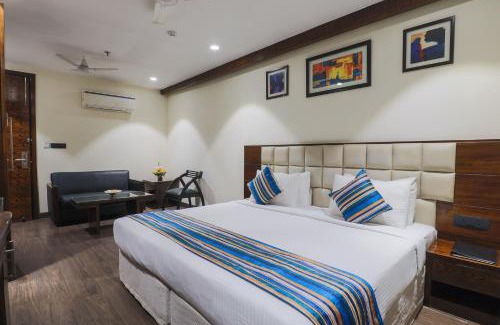 Kalkaji Hotel | Hotel Bluestone Nehru Place by The Cosy Hotels