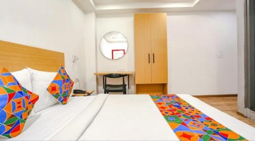 Delhi Hotel | Hotel BluSky GaganVihar