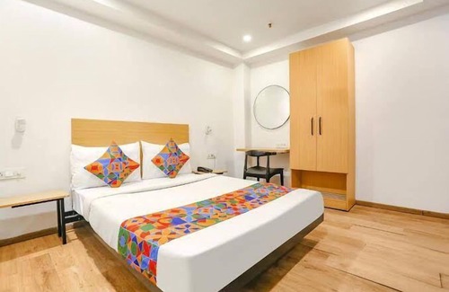 Delhi Hotel | Hotel BluSky