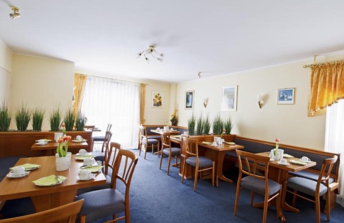 Obermenzing Hotel | Hotel Blutenburg