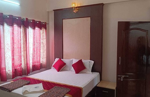 Pollachi Hotel | Hotel BMR Stay